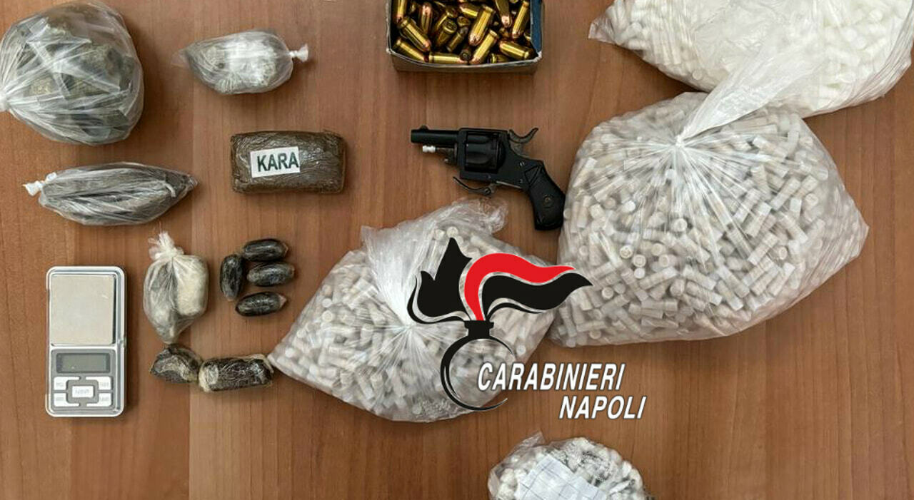 casoria droga armi illegali arrestati