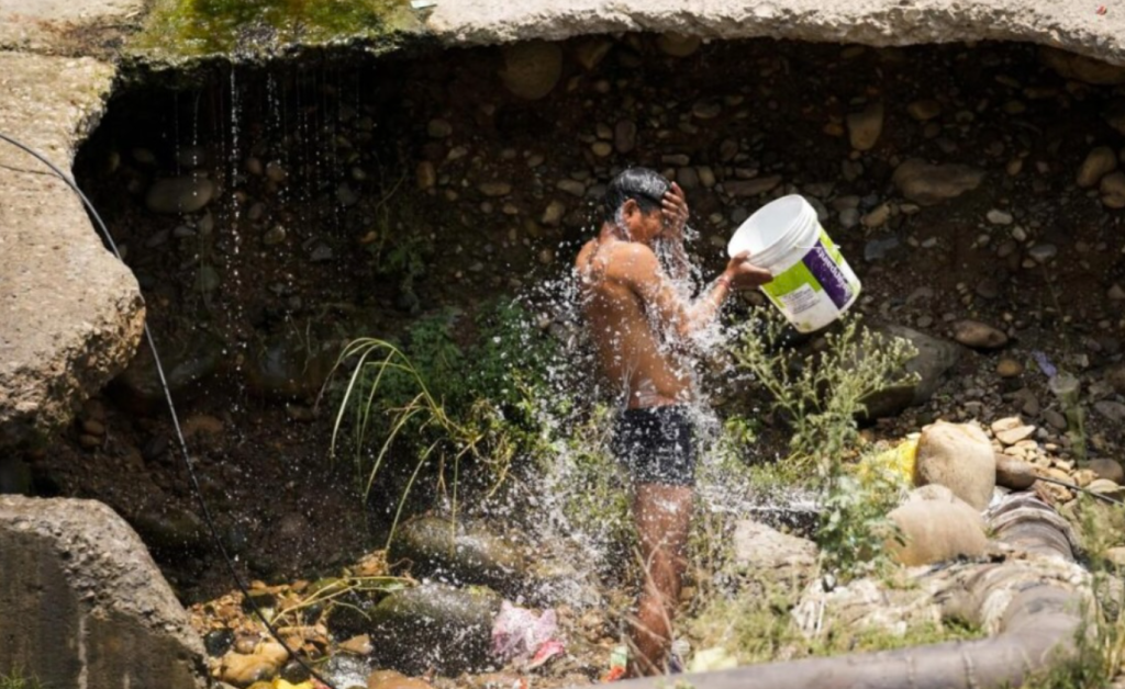 caldo india morti