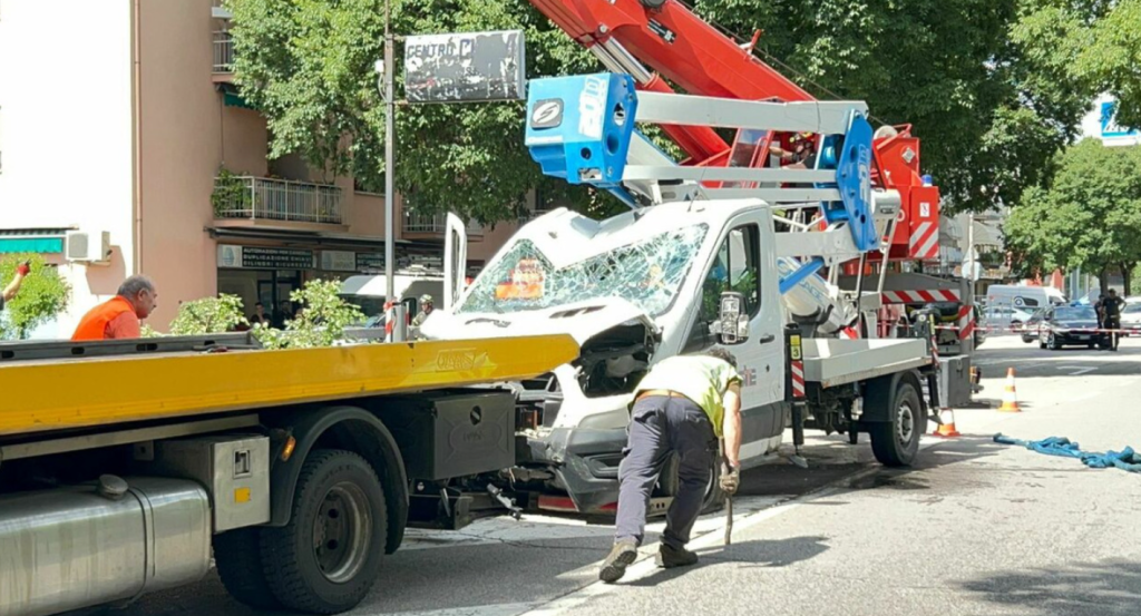 Incidente Treviso ragazza investita sbalzata fiume