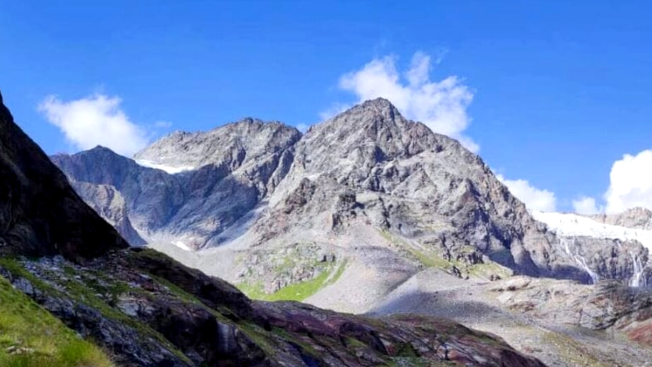 bolzano cadavere avanzato stato decomposizione cascata