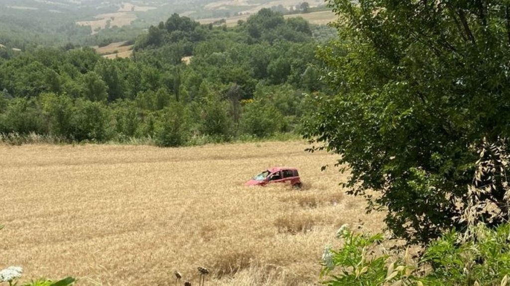 incidente auto guardia lombardi 21 giugno