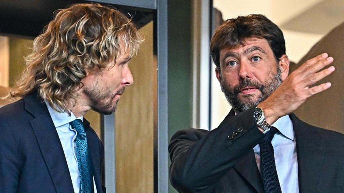 plusvalenze juventus rinvio processo agnelli