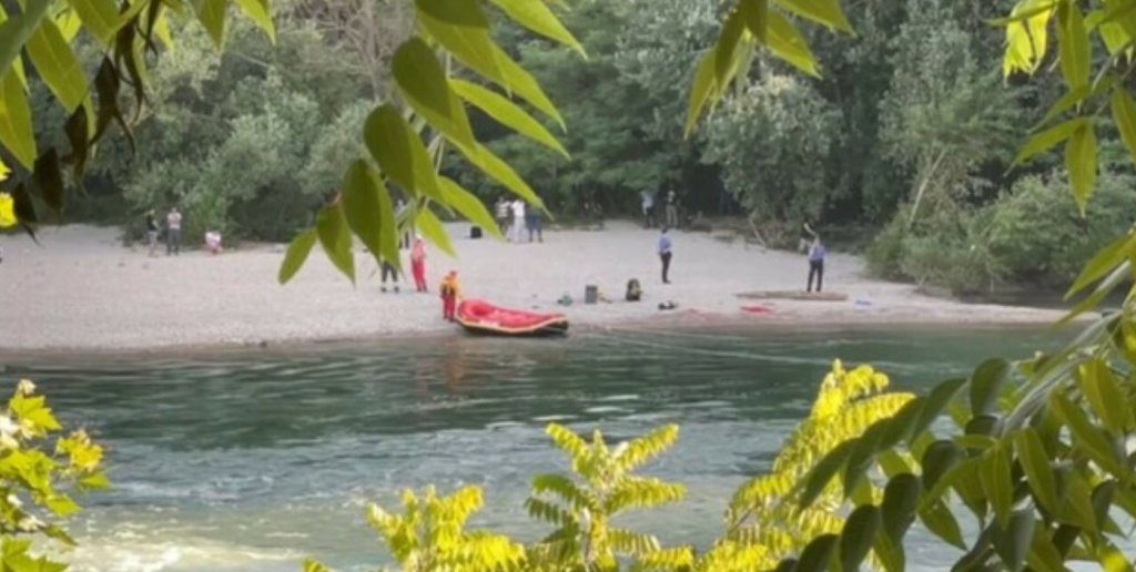 Padova ragazzi scomparsi fiume Brenta