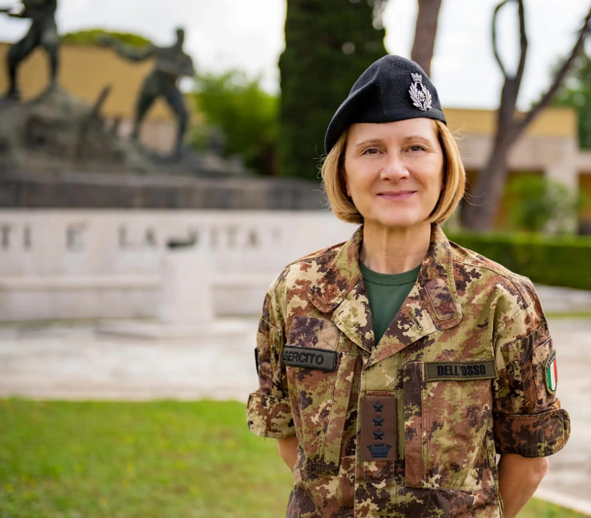 primo colonnello donna esercito italiano salerno
