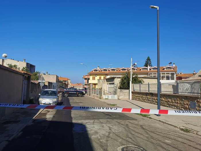 È già stato individuato e arrestato dai carabinieri l'uomo che nella notte a Santa Giusta (Oristano) ha ucciso con una fucilata Francesco Salis, allevatore di 44 anni. Si tratta di Andrea Giuntoli