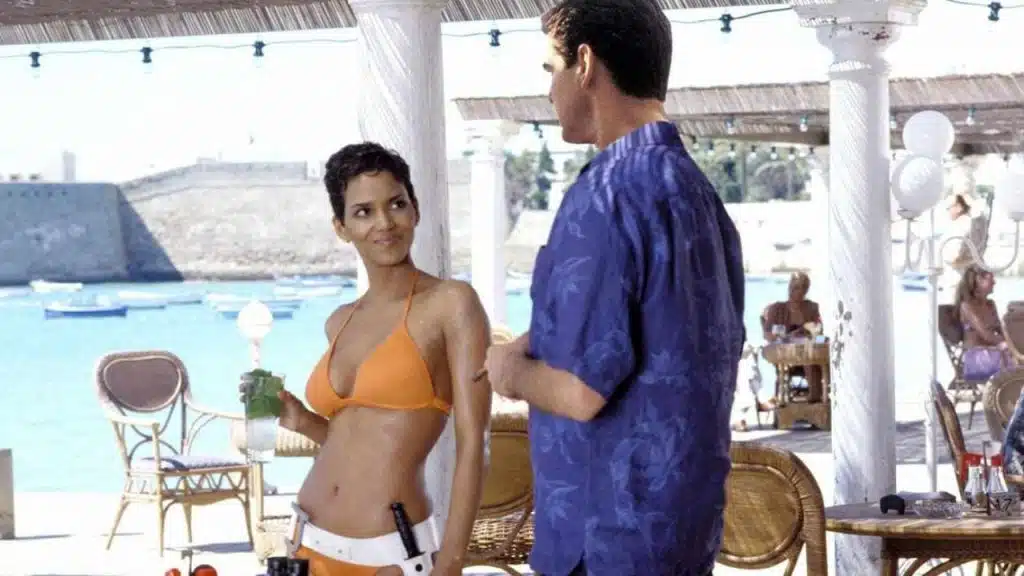 halle berry 007