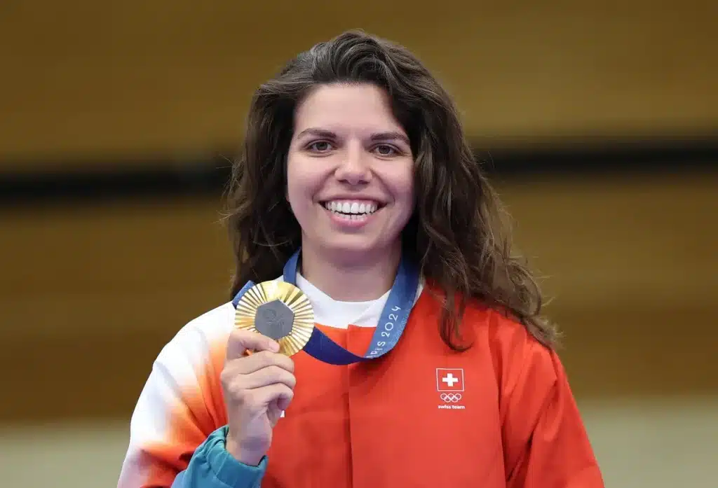 chi-e-chiara-leone-medaglia-oro-olimpiadi-2024-nazionale-svizzera-caserta