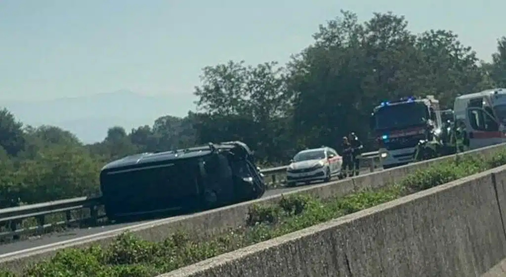 incidente roma-napoli morto feriti cosa è successo 31 agosto