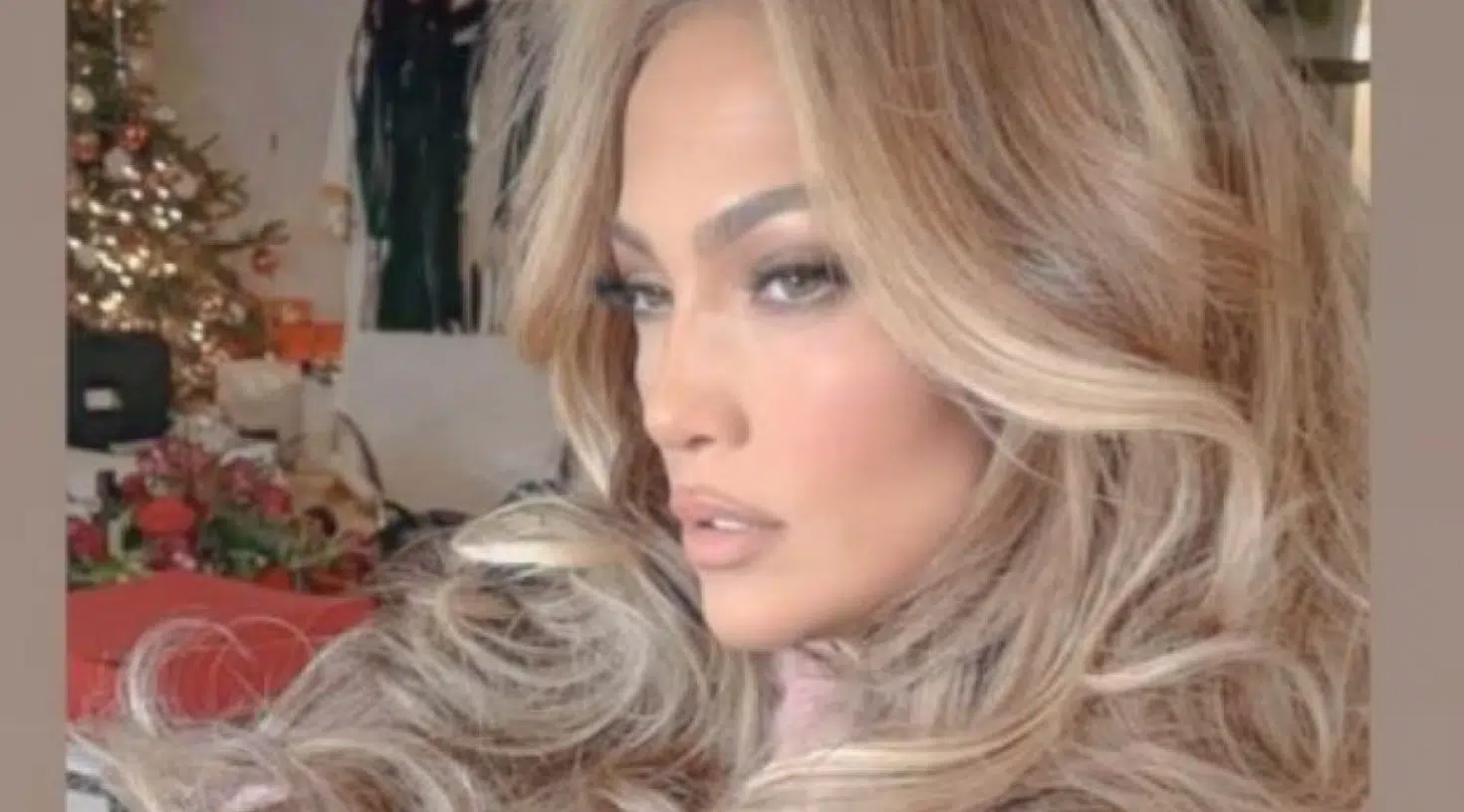 jennifer lopez selfie dopo divorzio