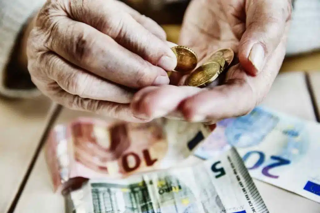 sud pagano più pensioni stipendi allarme cgia mestre