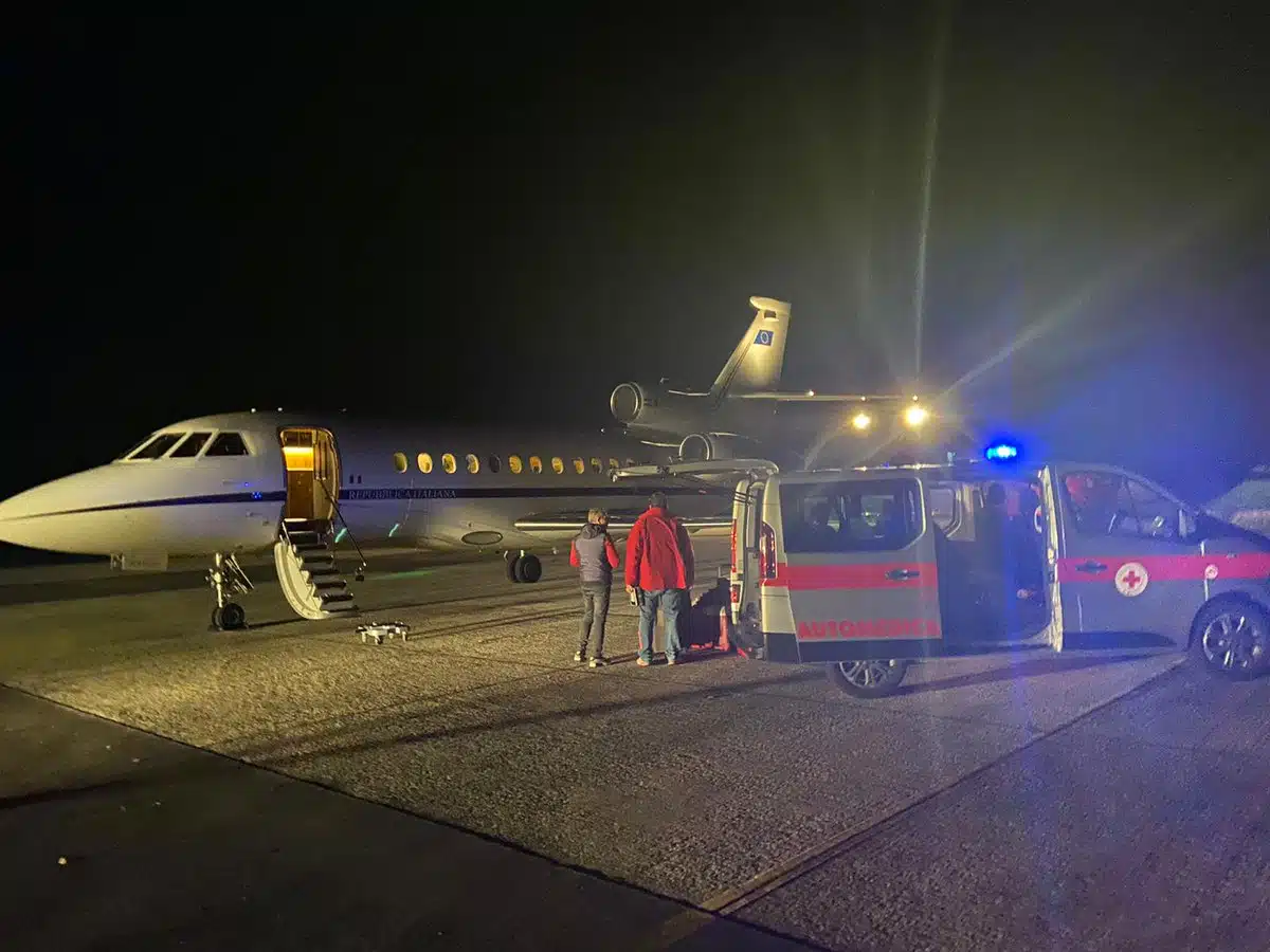 Salerno aeroporto trasferimento organi