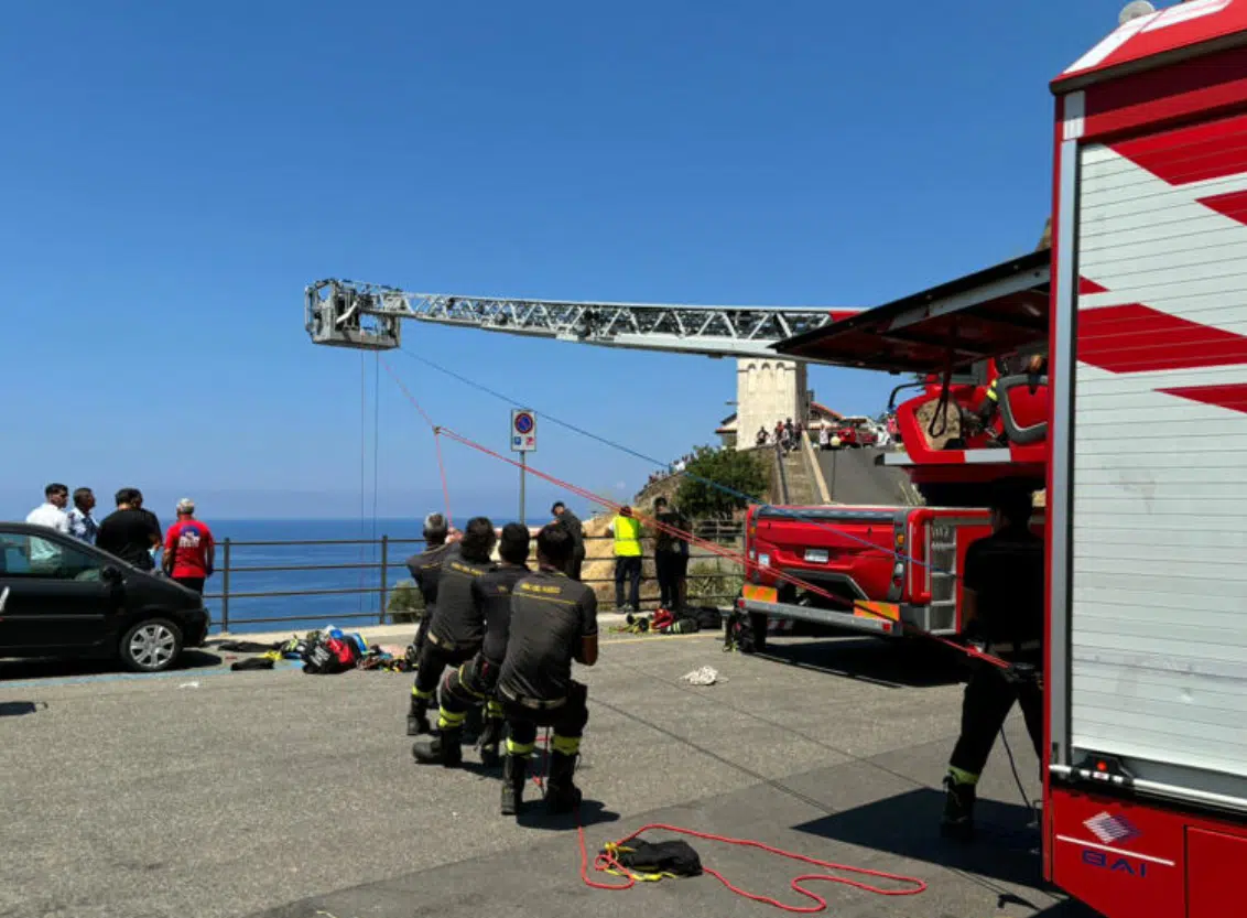 Vibo Valentia morto lanciato dirupo