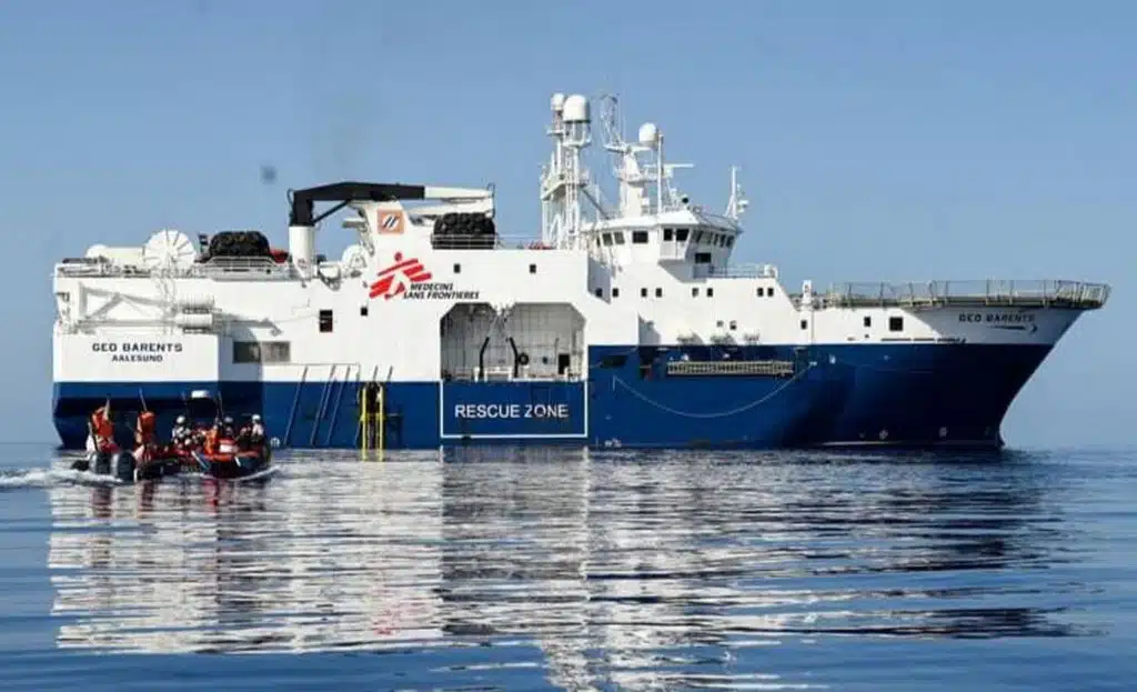 salerno nuovo sbarco migranti salvataggio 24 agosto