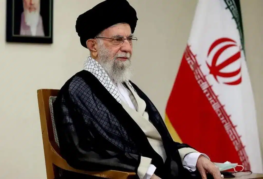 iran attivista condannata corretto post ali khamenei