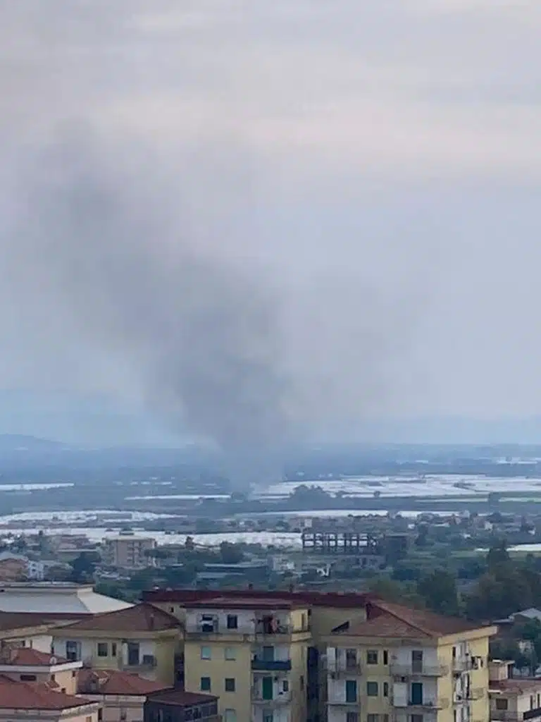 incendio eboli