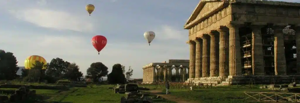 Paestum: XIV Festival Internazionale delle Mongolfiere