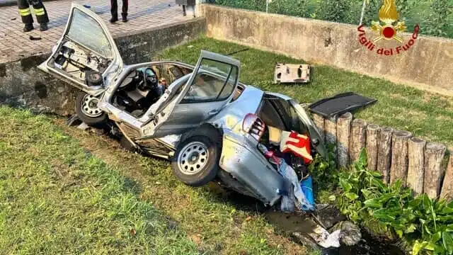 Padova persone morte incidente stradale