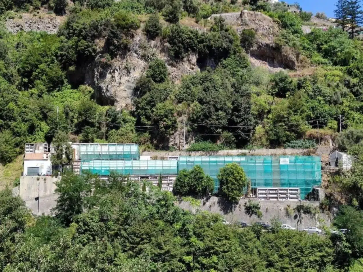 Amalfi, interventi di riqualificazione e decoro al Cimitero di Vettica