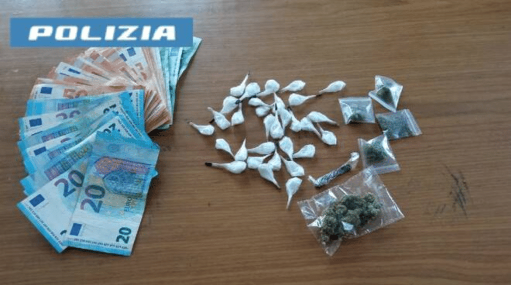 San Carlo all’Arena: sorpreso con la droga. La Polizia di Stato trae in arresto un 24enne