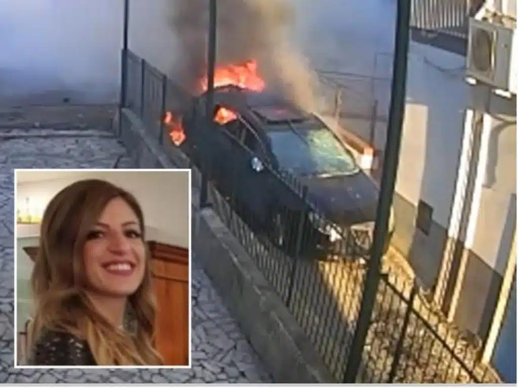 bomba esplosa auto finanziere ex moglie