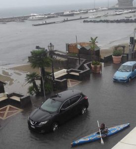 maltempo ischia disagi oggi 18 ottobre