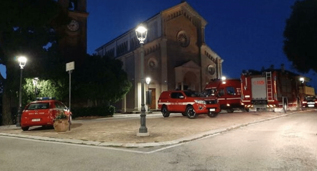 Senigallia trovato morto 15enne allontanato casa armato