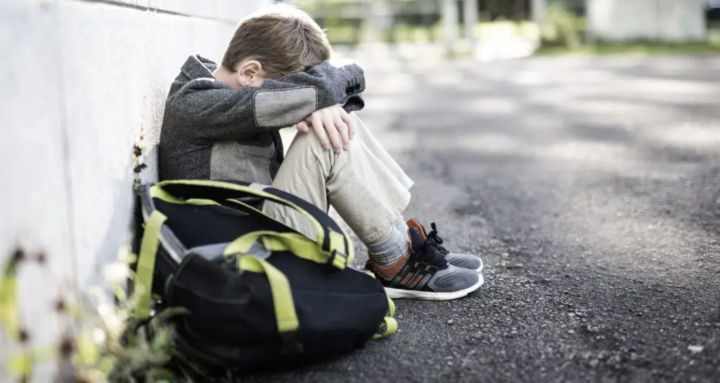 Caserta ragazzino autistico perseguitato bullizzato