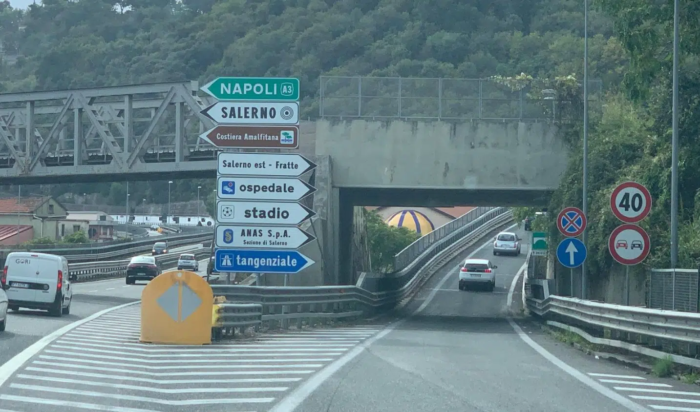 Salerno morto precipitato Viadotto Gatto