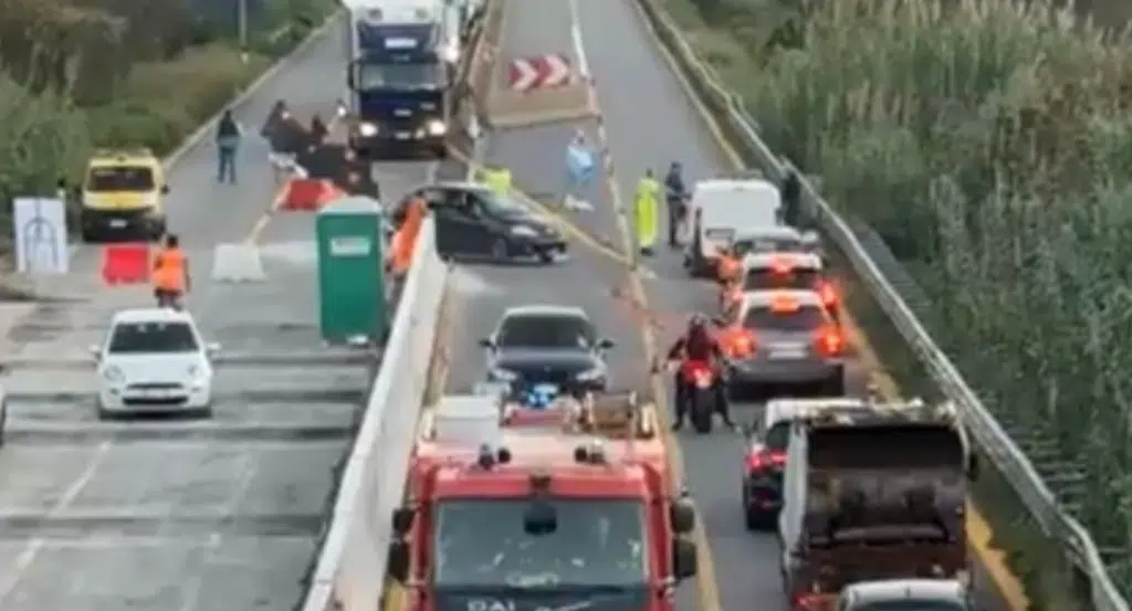 Incidente raccordo Salerno Avellino traffico