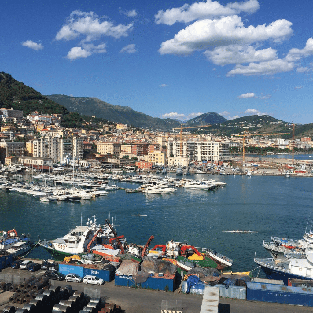 Ponte di Ognissanti, Salerno fra le mete più gettonate