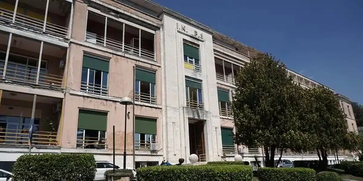 bonifica ospedale da procida salerno amianto