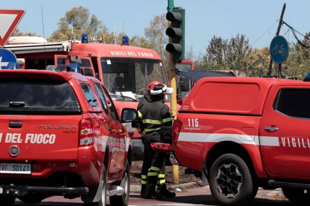 milano smottamento scavo uomo sotto macerie 13 ottobre