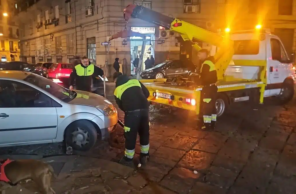 Polizia Locale di Napoli.