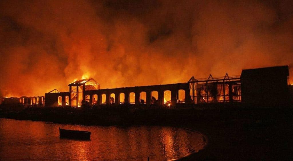 incendio città della scienza assolto ex vigilante