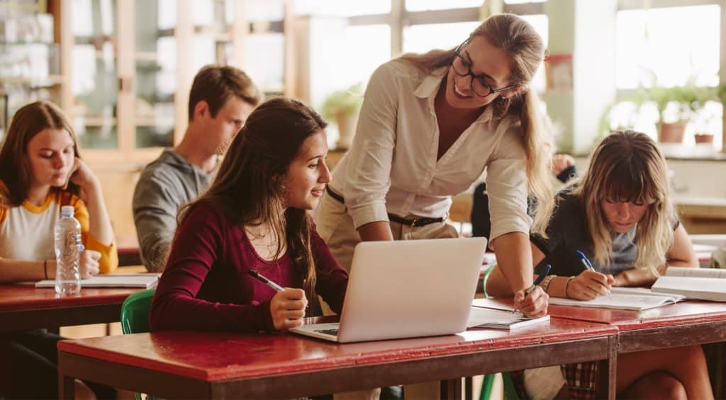 docente tutor scuole medie