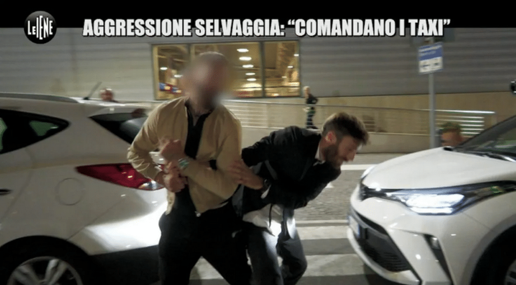 nicolò de devitiis inviato le iene aggredito tassista