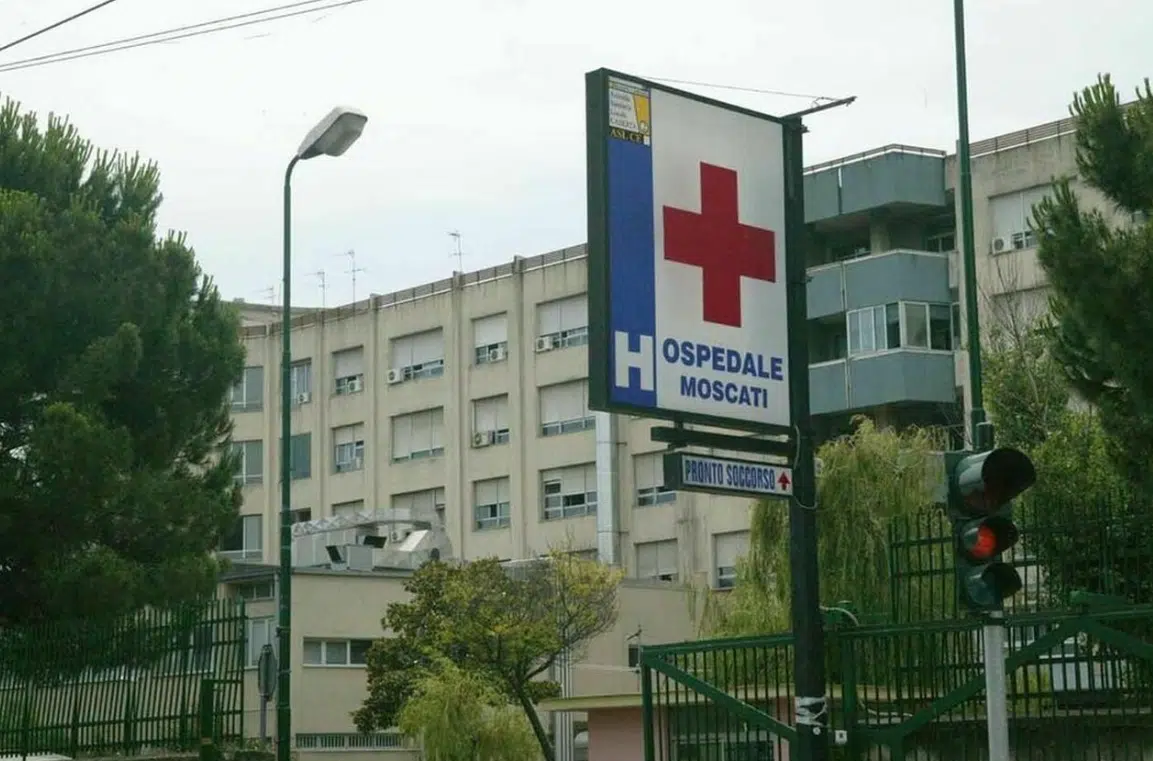 Aversa danneggiato triage Pronto Soccorso denunciato