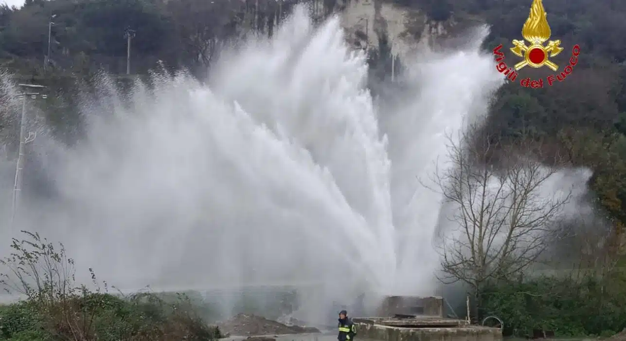 esplosione condutture castel morrone oggi 8 dicembre