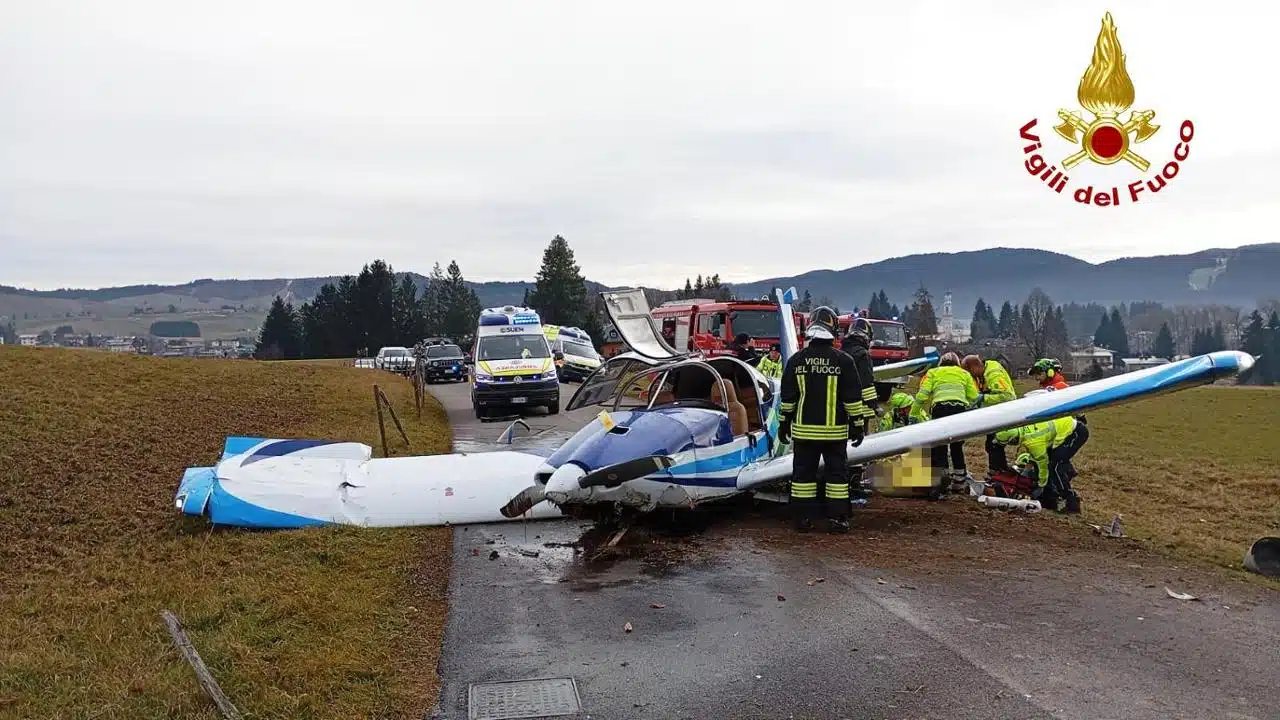 incidente aereo asiago ultraleggero precipitato oggi 7 dicembre