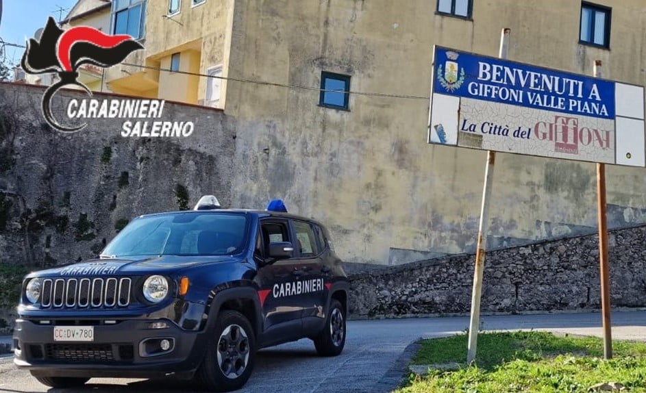 tentata truffa giffoni valle piana arresto finto carabiniere