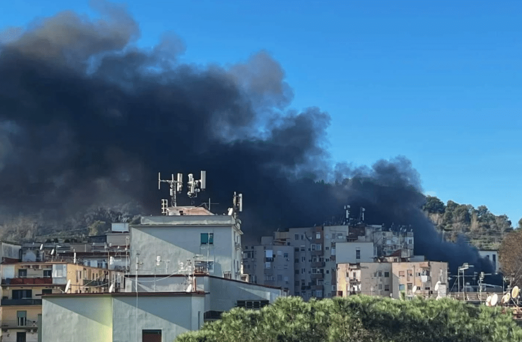 incendio Fuorigrotta