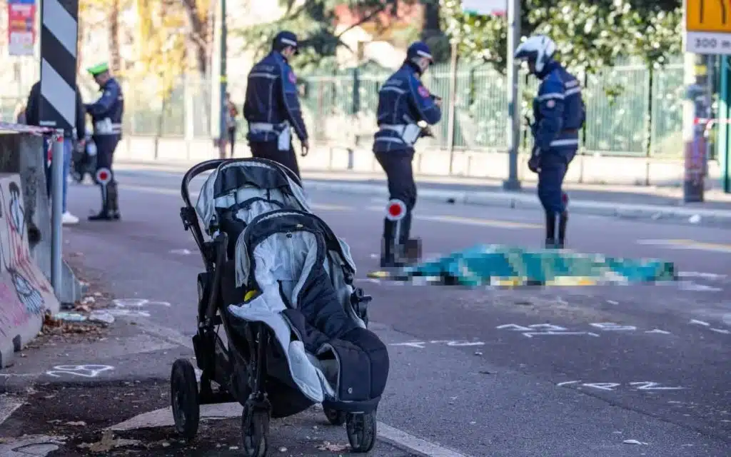 Travolge una mamma a Milano, camionista arrestato per omicidio