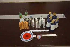 sequestro fuochi artificio illegali benevento denuncia