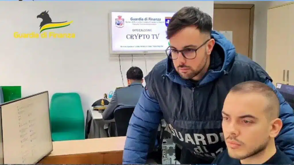 streaming illegale napoli arresti