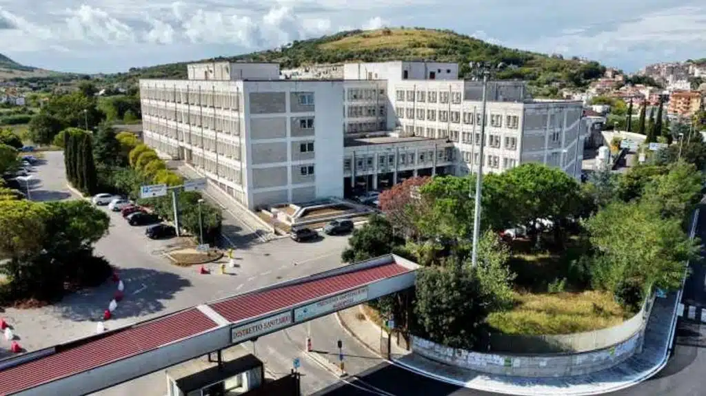 agropoli furti auto parcheggio ospedale