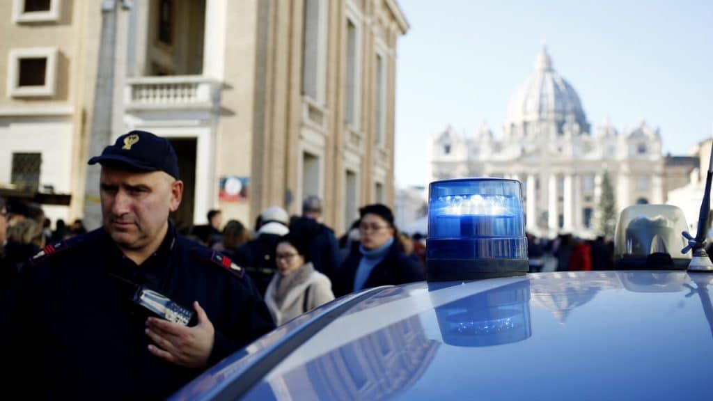 roma donna morta vaticano