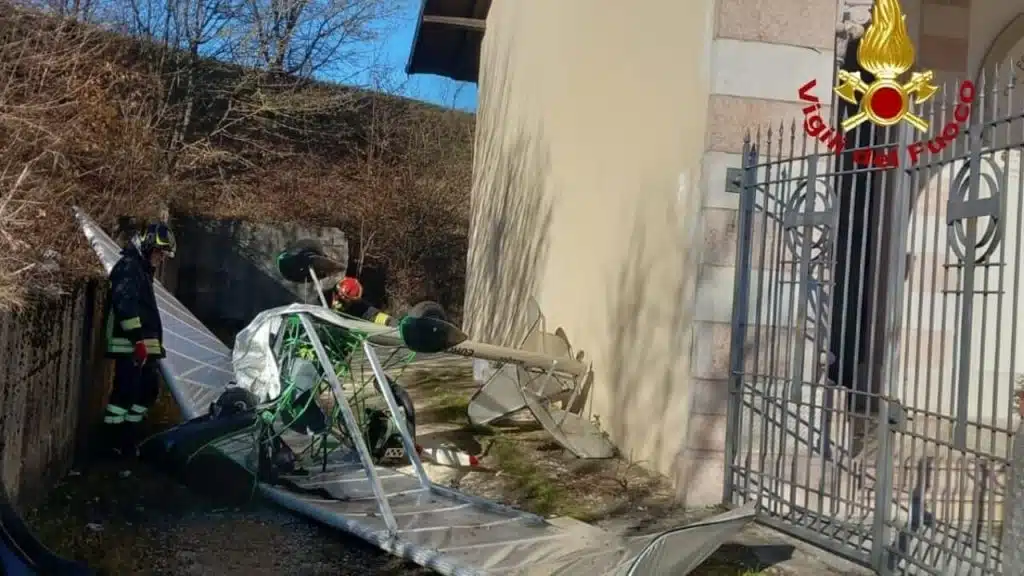 incidente aereo vicenza cimitero cosa è successo