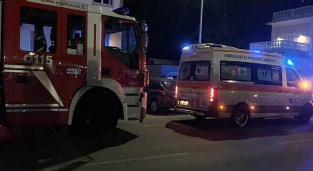 suicidio ancona ragazzo morto precipitato cavalcaferrovia