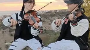 chi sono twin violins