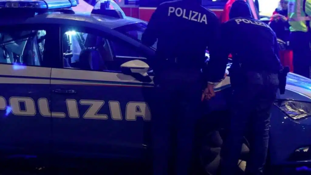 catania commette furto si autodenuncia crack arresto